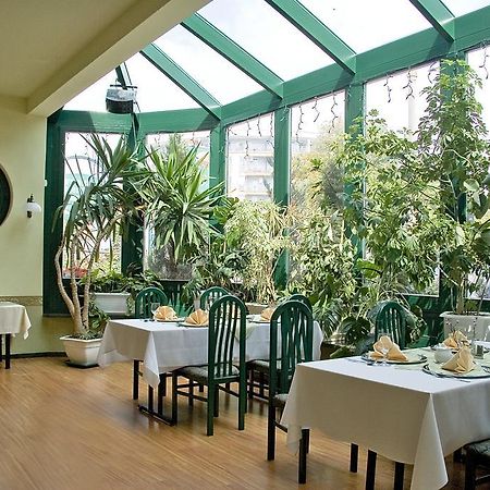 Hotel Dorrian Poznan Ngoại thất bức ảnh