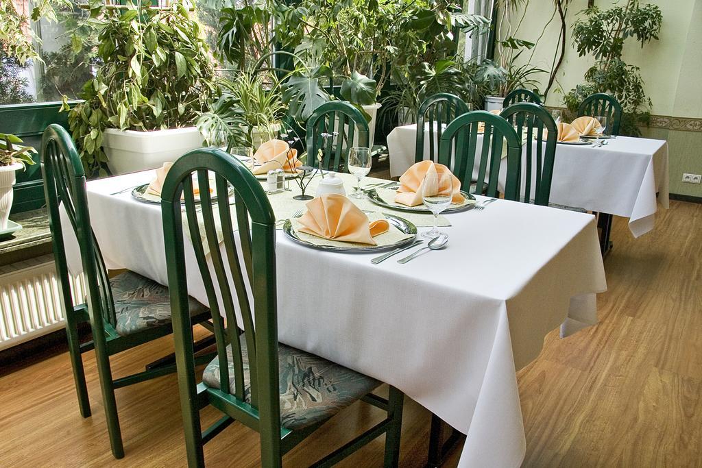Hotel Dorrian Poznan Ngoại thất bức ảnh