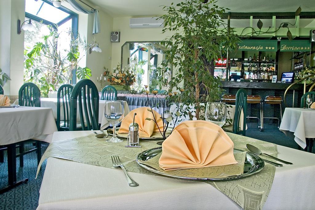 Hotel Dorrian Poznan Ngoại thất bức ảnh