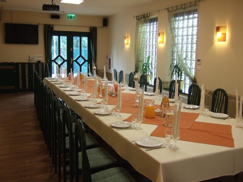 Hotel Dorrian Poznan Ngoại thất bức ảnh